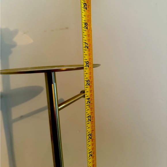 Gold Bathroom Restroom Organizer - Picture 3 of 4